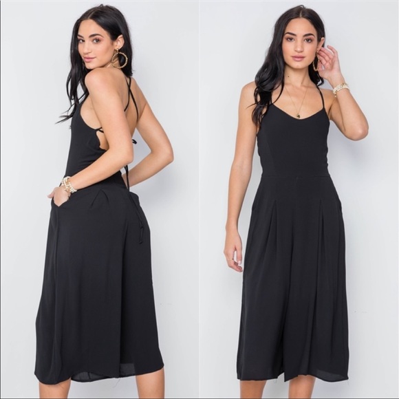 CLASSY Black Jumpsuit - Picture 3 of 4